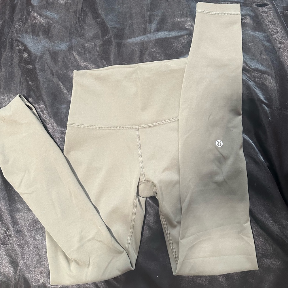 Lululemon leggings size 2